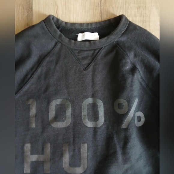Everlane 100% human typography sweatshirt in black, Size M - Picture 2 of 2